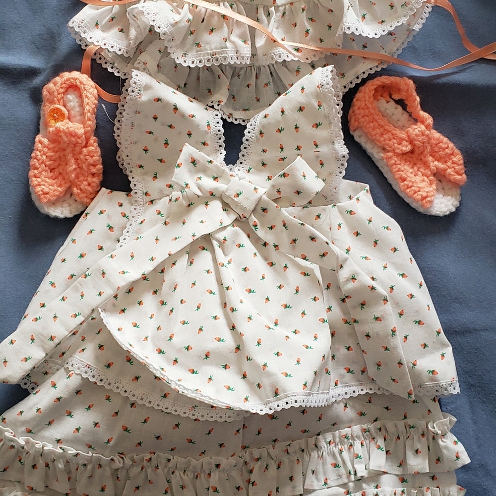 Baby dress set